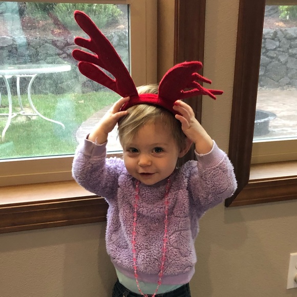 Meet your Posher, Flannel & Pearls - Picture 2 of 2